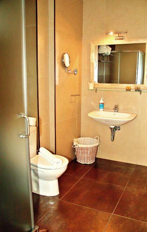 Alicelia Boutique Inn Вати Стая снимка