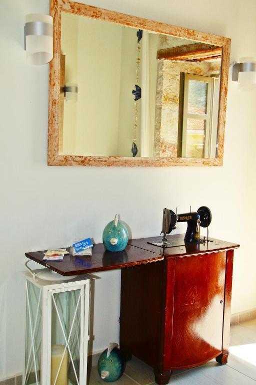Alicelia Boutique Inn Вати Екстериор снимка