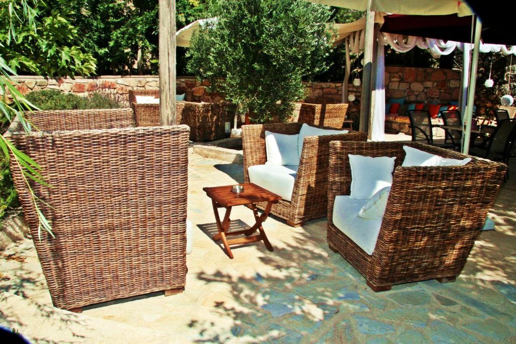 Alicelia Boutique Inn Вати Екстериор снимка
