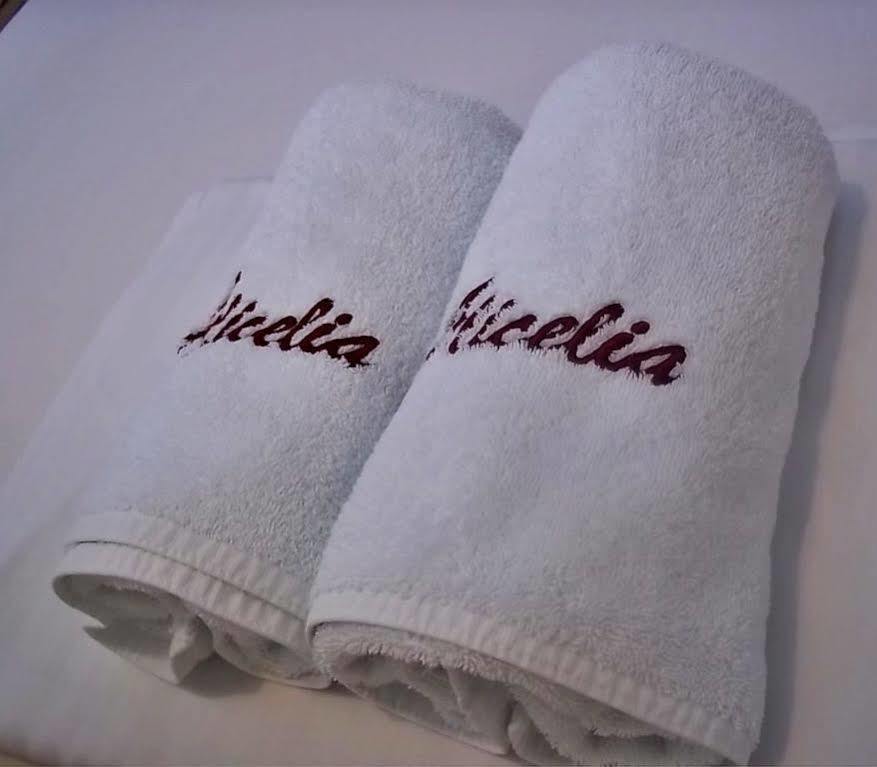 Alicelia Boutique Inn Вати Екстериор снимка